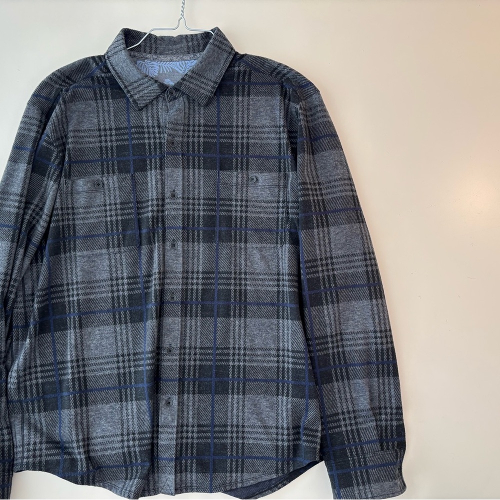 Tommy Bahama Casual Fleece Button Up - Size XL